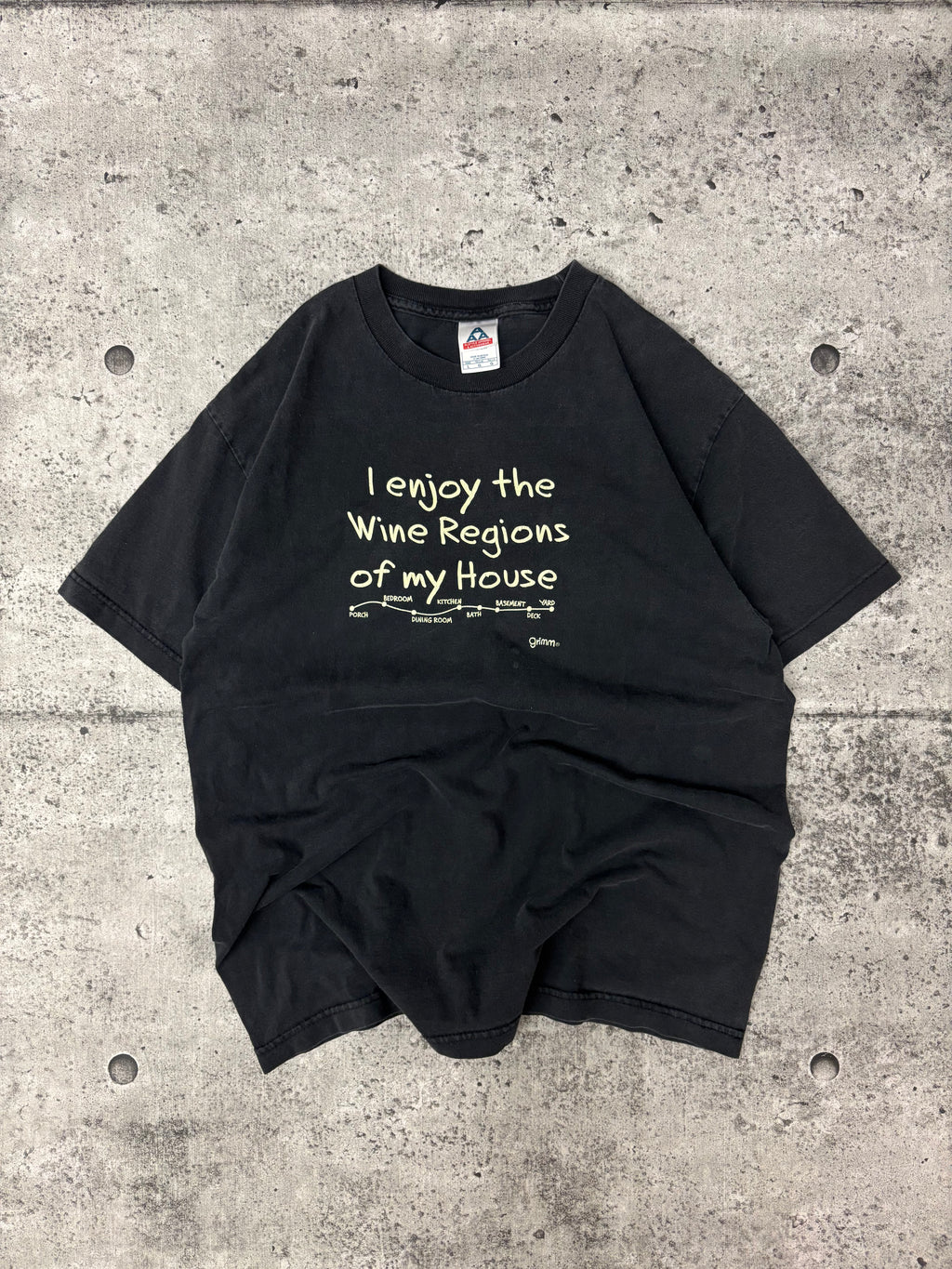 Vintage "I Enjoy Wine" Tee (M)