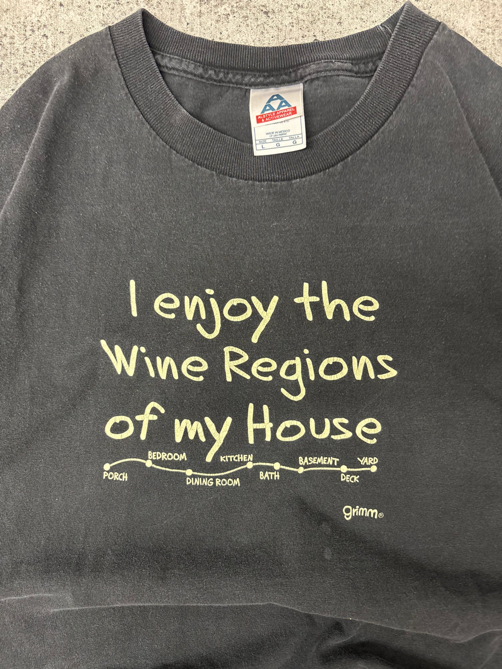 Vintage "I Enjoy Wine" Tee (M)