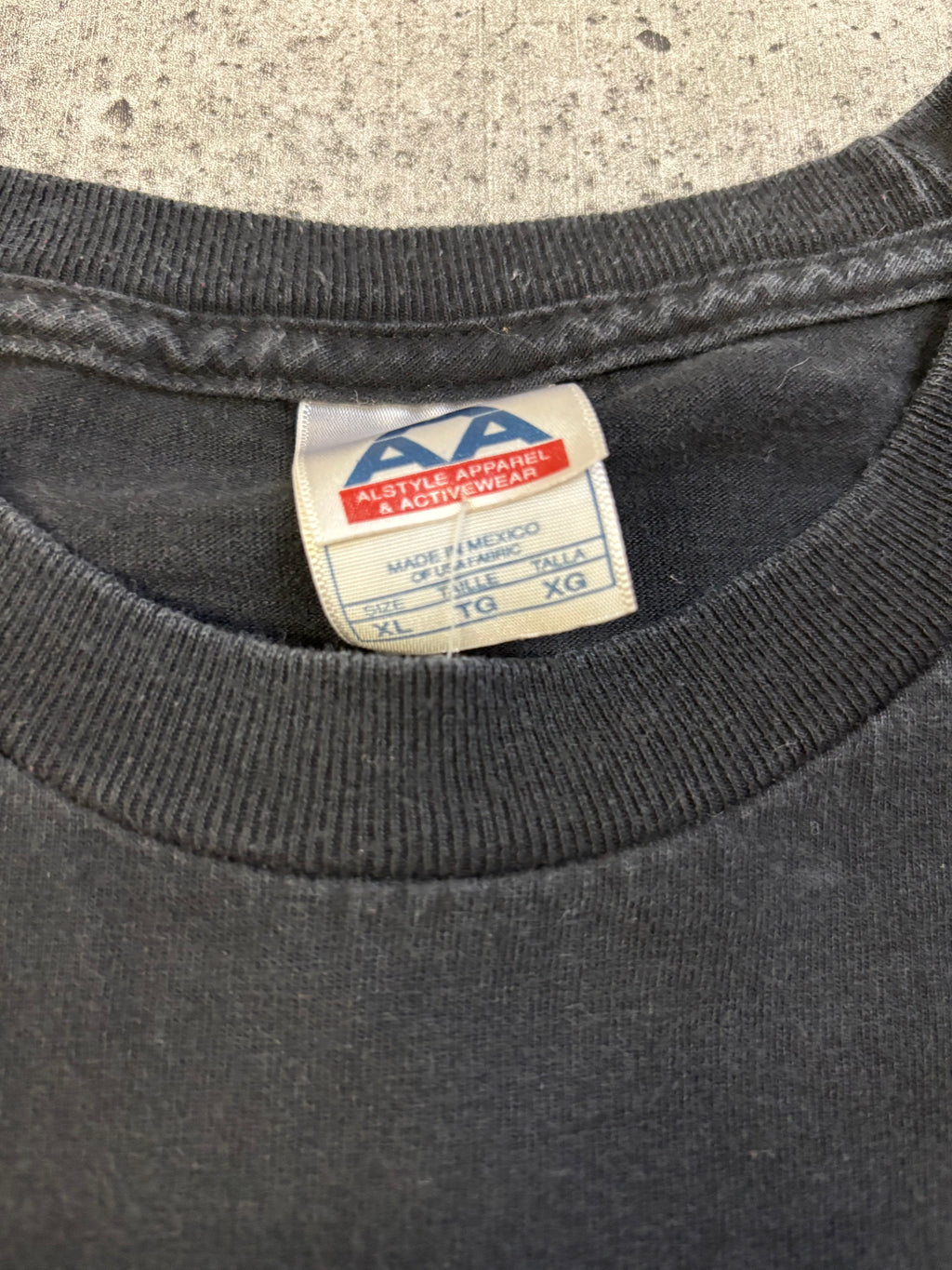 Vintage "Im In Shape" Tee (L)