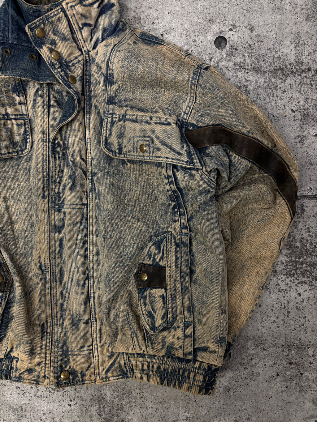 Vintage Washed Denim (L)
