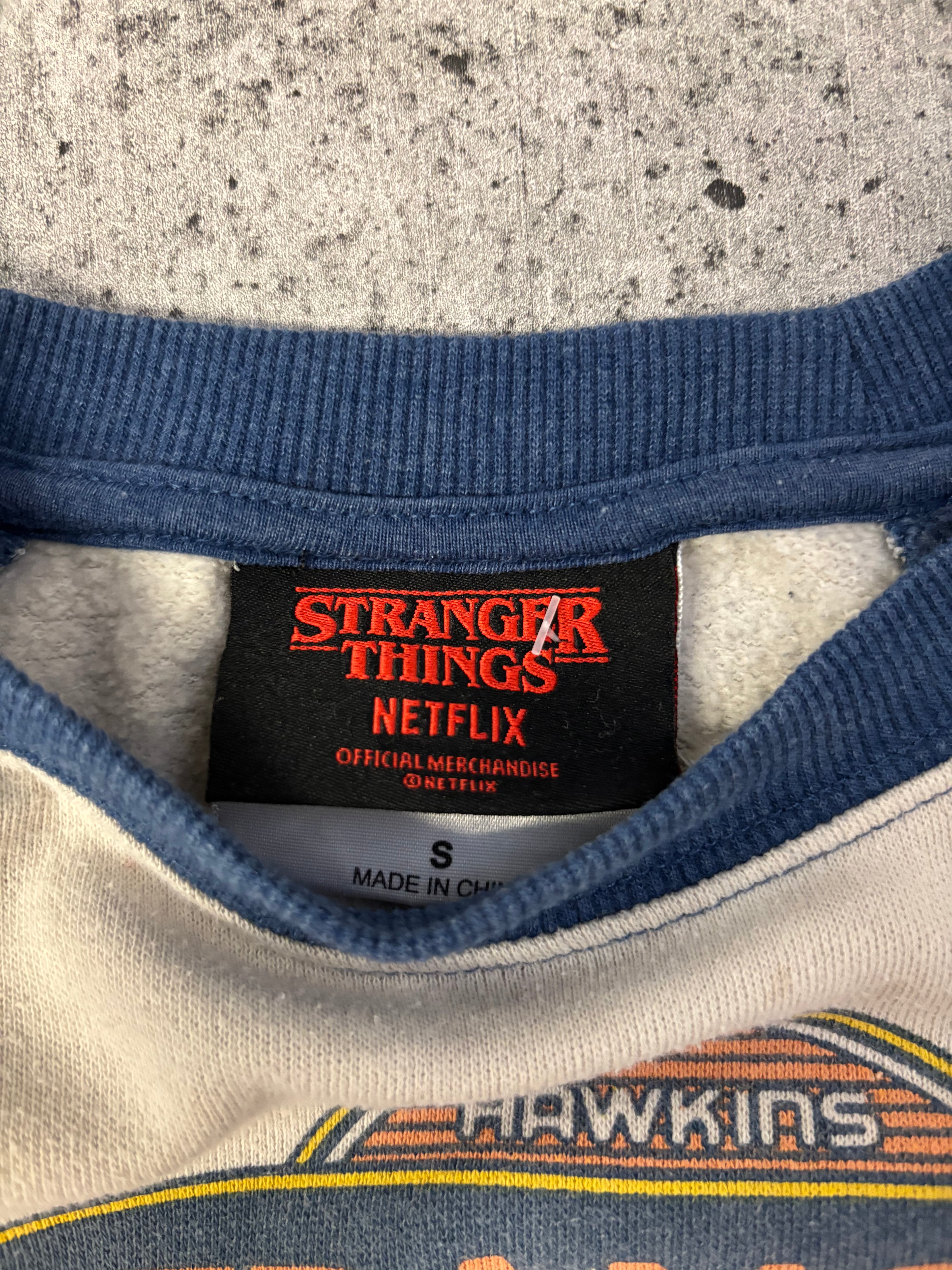 Vintage Netflix Stranger Things Crew (S)